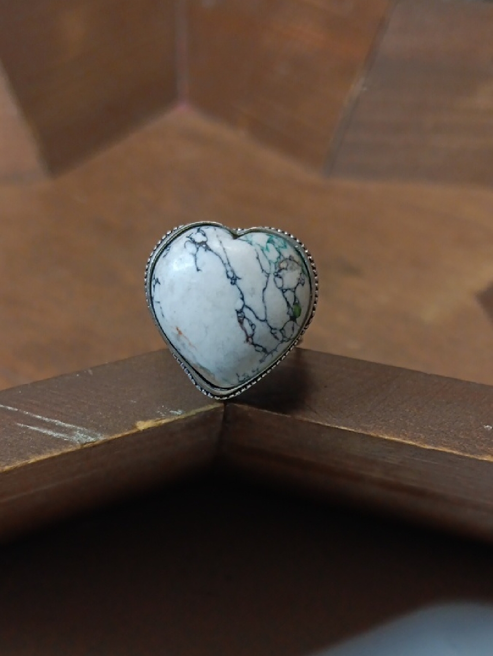 ⚡️3 for $24⚡️ Heart-Shaped White Ring